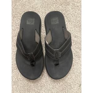 Reef Element TQT Mens Black Flip Flop Sandals with Bottle Opener, US 9